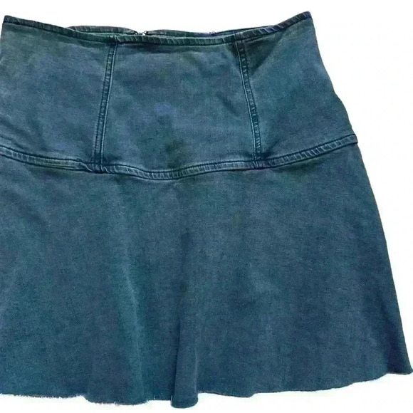 Free People Highlands Denim Mini Skirt Size 8 - Picture 3 of 9